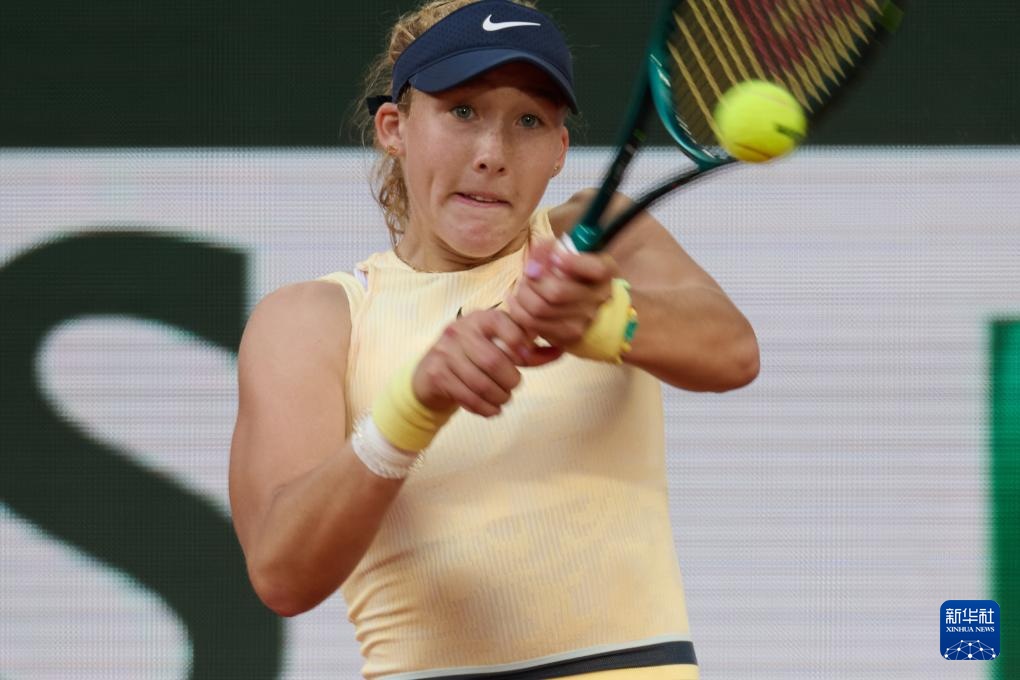 而是他在比 而是他在比